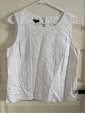 Talbots White Eyelet Cotton Sleeveless Camisole
